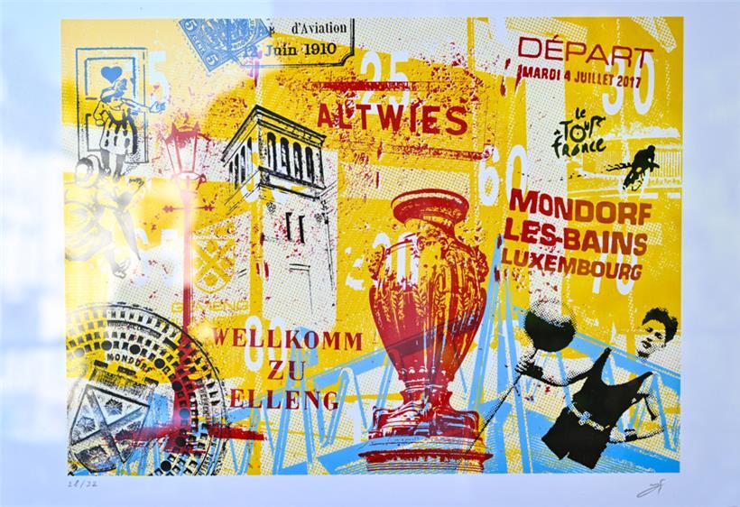 Die Gemeinde ließ es sich nicht nehmen, dem Lebensretter ein Geschenk zu übergeben
