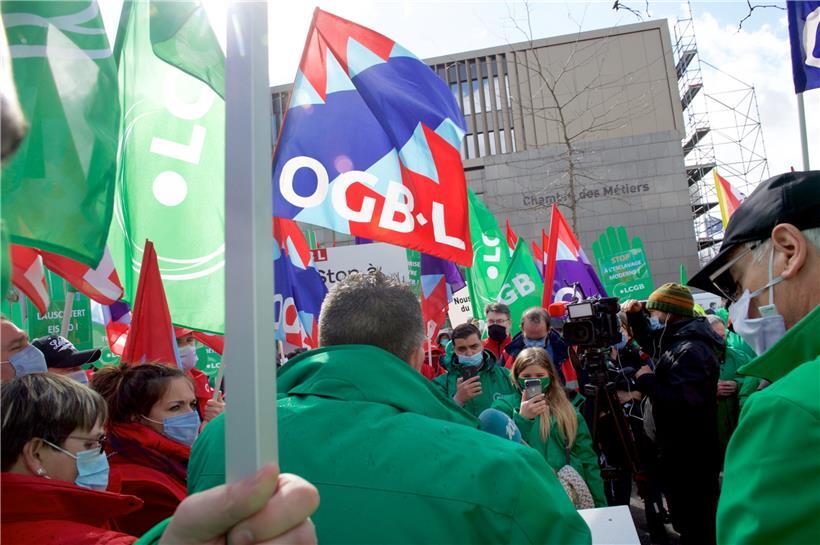 Die Gewerkschaften OGBL und LCGB haben mit der Mondorfer Gemeinde einen neuen Kollektivvertrag Ende März unterschrieben
