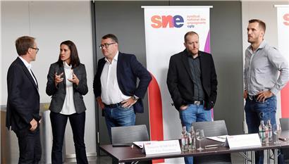 Die Gewerkschaftsvertreter des SNE/CGFP Gilles Glesener, Vanessa Schetgen, Patrick Remakel, Laurent Berck und Nicolas Thill präsentieren am Dienstag ihre Sicht zu „Rentrée“ und Bildungspolitik
