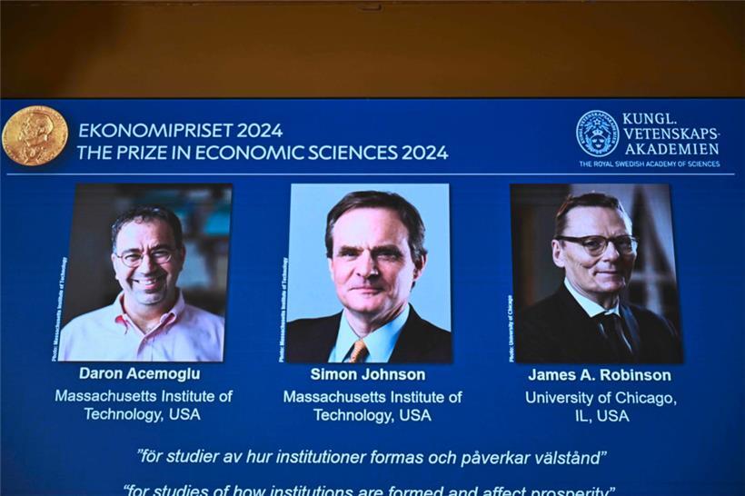 Die Gewinner des Wirtschaftsnobelpreises: Daron Acemoglu, Simon Johnson und James Robinson 
