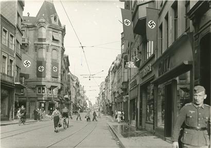 Die Grand-rue der Hauptstadt Luxemburg unter dem Hakenkreuz
