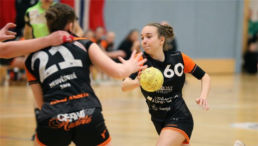Die Handballerinnen aus Most haben sich ins Palmarès des Youth Cup eingetragen

