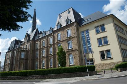 Die Handwerkerschule auf dem Limpertsberg
