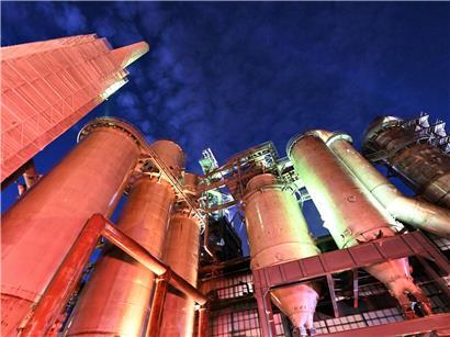 Die Hochöfen in Belval bei Nacht