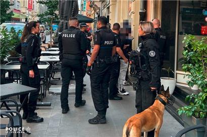 Die Hundestaffel hat die Beamten bei ihrem Einsatz unterstützt
