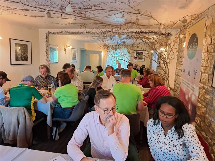 Die Jury beim Testen