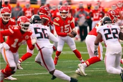 Die Kansas City Chiefs gehen mit Quarterback Patrick Mahomes als Topfavorit in den Kampf um den 55. Super Bowl
