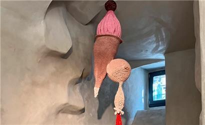 Die Kollektivausstellung „Southern“ rückt das Schaffen von Künstlern aus dem Süden des Landes in den Mittelpunkt, beispielsweise von Reiny Rizzi 
