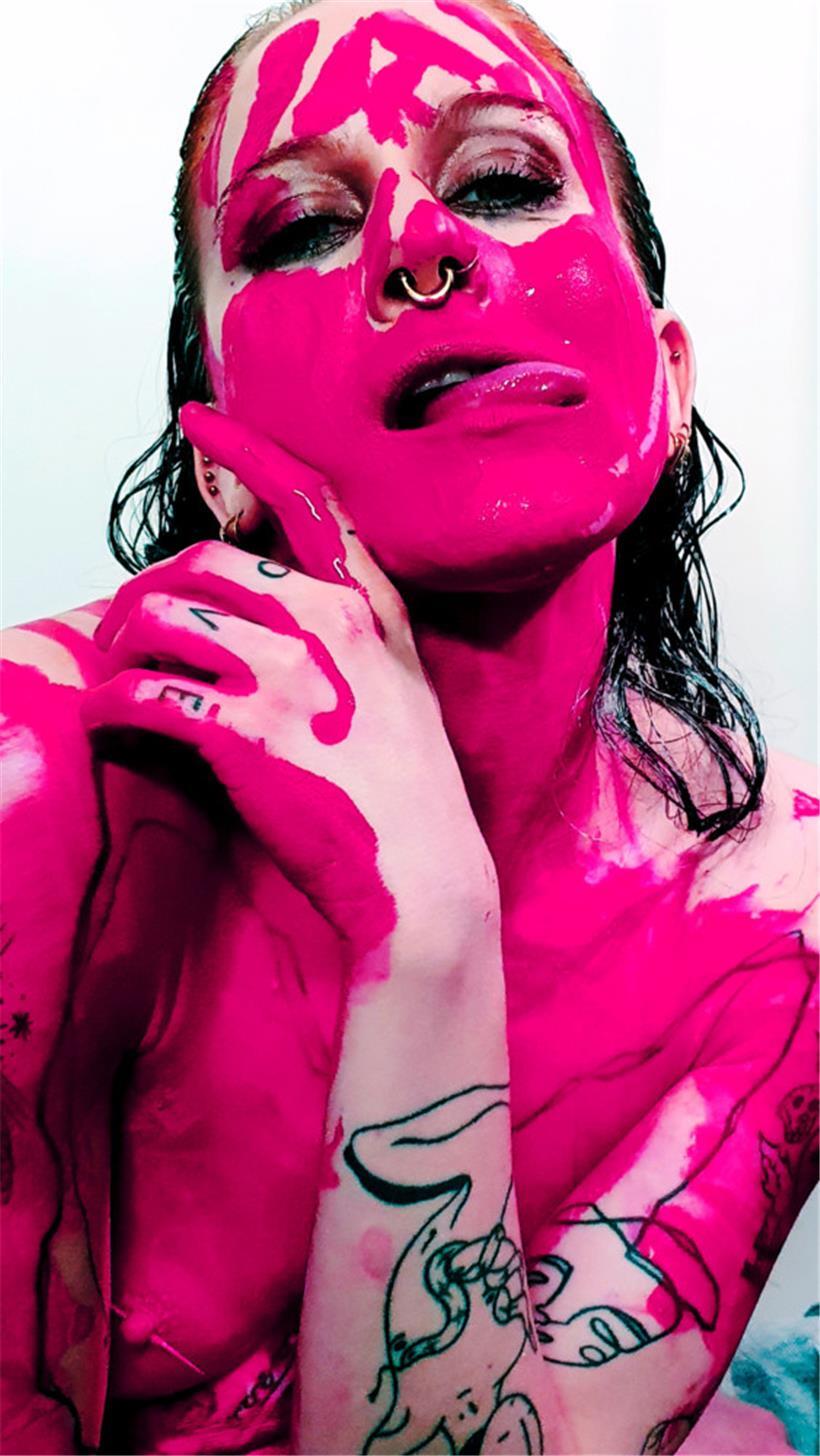 Die Künstlerin Valerie Reding beteiligt sich am QLL
