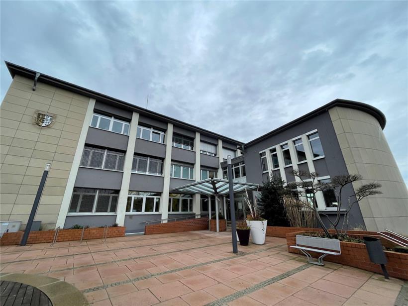 Die LSAP-CSV-Mehrheit im Gemeinderat Sanem verfolgt beim kommunalen Haushalt 2025 weiterhin eine vorsichtige Finanzpolitik 
