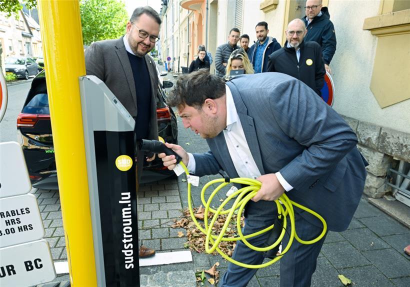Die Ladestation wollte anfangs nicht so ganz, nach ein paar Versuchen klappte es dann doch
