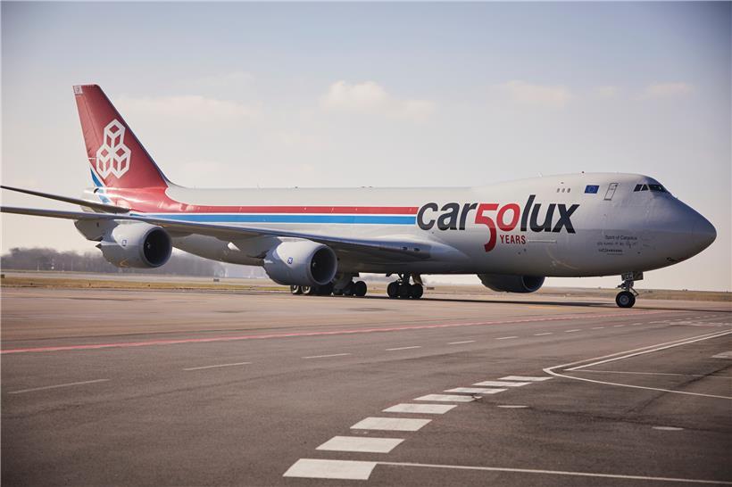 Die Luftfrachtgesellschaft trägt die Namen Luxemburger Städte durch die Lüfte. City of Esch-sur-Alzette, City of Dudelange, City of Echternach und City of Vianden heißen einige der Flugzeuge der Gesellschaft.
