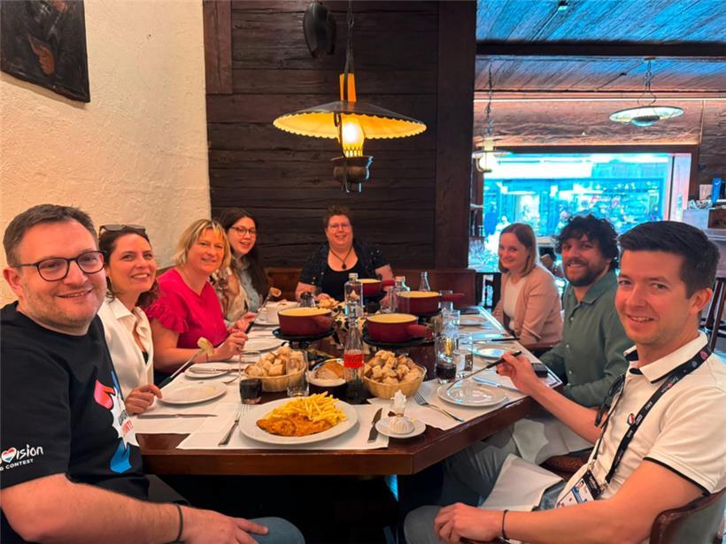 Die Luxemburger Presse beim gemeinsamen Mittagessen
