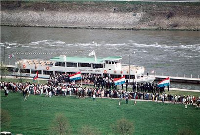 Die Marie-Astrid II 1985 bei ihrer Einweihung. Im selben Jahr setzte der Luxemburger Staatssekretär Robert Goebbels seine Unterschrift unter das erste Abkommen von Schengen.
