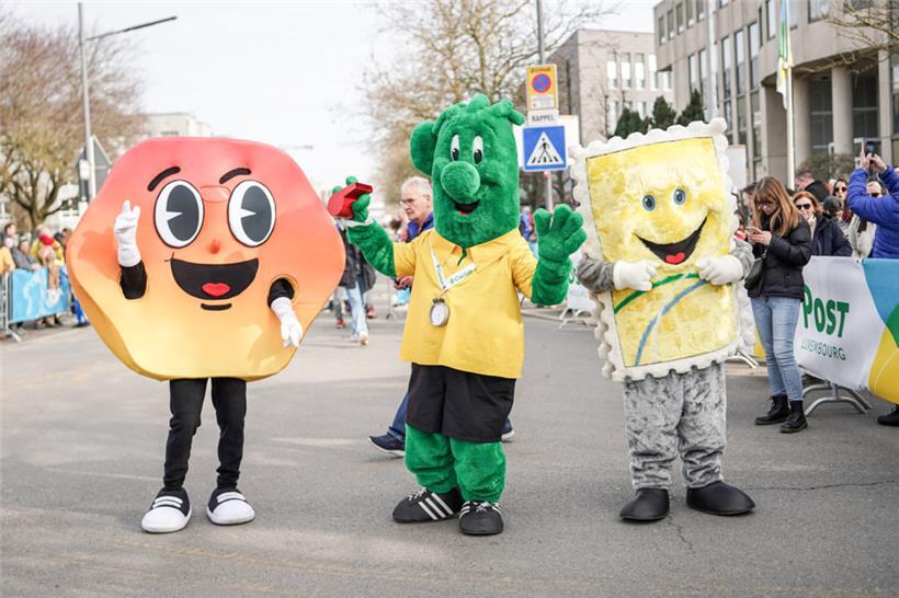 Die Maskottchen durften am Sonntag nicht fehlen