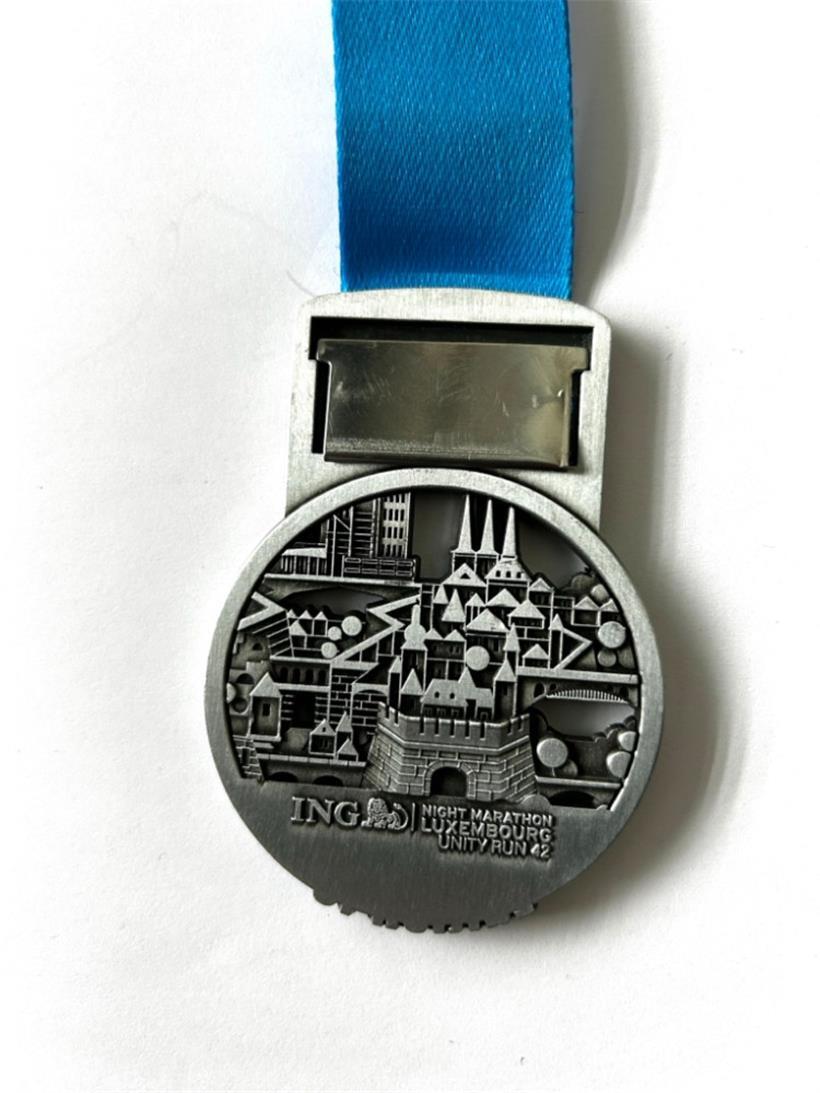 Die Medaille vom Künstler Pit Weyer
