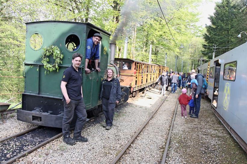Die Minenbahn war gleich am ersten Tag gut besetzt
