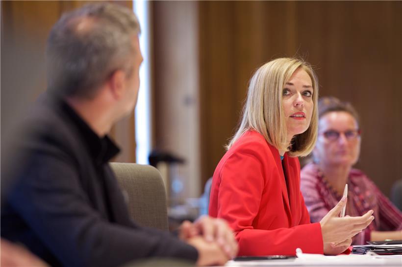 Die Ministerin für Gleichstellung Taina Bofferding ruft die hiesigen Betriebe dazu auf, sich am Programm „Actions positives“ zu beteiligen
