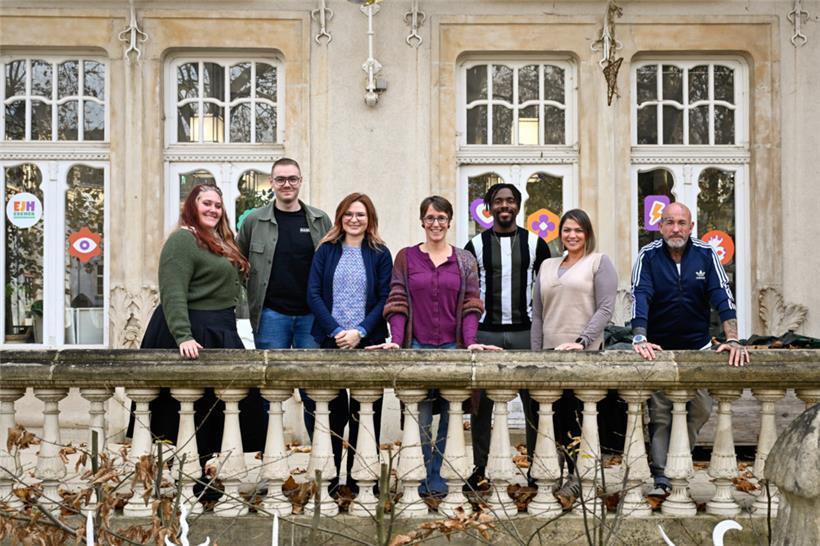 Die Mitarbeiterinnen und Mitarbeiter des CRIJE (v.l.): Joyce Turmes, Joe Greisch, Darya Syrovatska, Christelle Kodische, Kader Dao, Aurélia Benvenuto, Chris Laouamer
