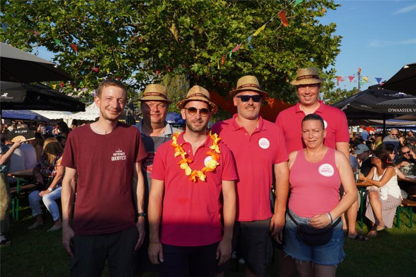 Die Mitglieder der „Entente Duerffest Bartreng Asbl“ haben am Wochenende alle eine Hand angepackt: (v.l.) Vizepräsident Frank Nimax, Infrastruktur- und Planungsleiter Claude Rauchs, Schatzmeister Bernard Michaux, Präsident Marc Mannes, Sekretärin Yolande Schuster, Leiter der Logistik und Pannenhilfe Guy Lux
