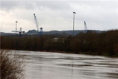 Die Mosel am Hafen Mertert in einem Archivbild von Anfang Dezember
