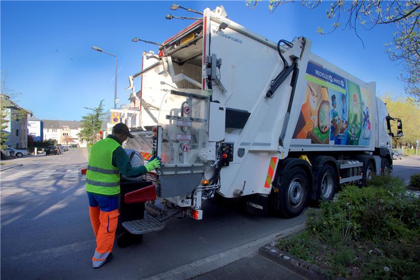 Die Müllmänner- und Frauen sorgen für ein Stück Normalität