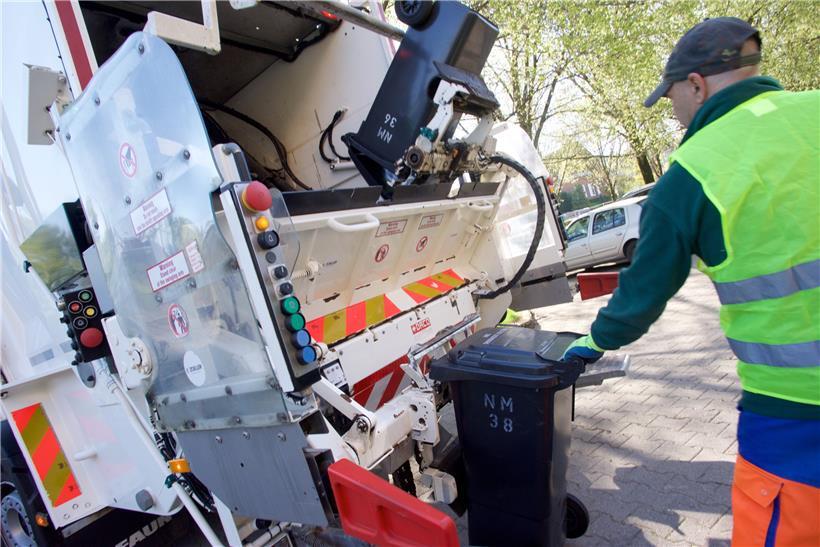 Die Mülltonnen werden überall im Land ordnungsgemäß entleert
