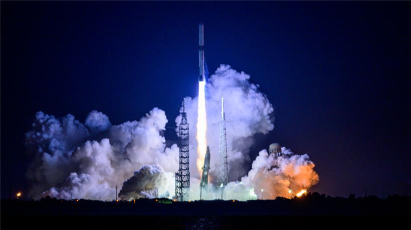 Die New-Glenn-Rakete von Blue Origin hebt vom Launch Complex 36 der Cape Canaveral Space Force Station in Florida ab

