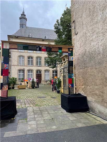 Die Open-Air-Bibliothek bleibt noch bis zum 12. September geöffnet
