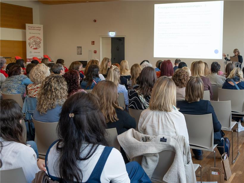 Betroffene aus allen Gesellschaftsschichten, inklusive oft übersehener Kinder, symbolisch dargestellt.