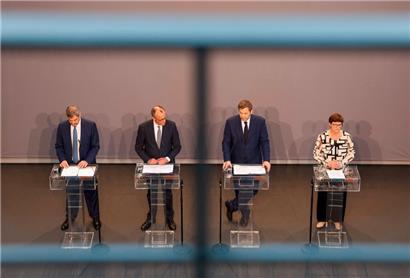 Die Parteichefs verkünden die Einigung auf einen Koalitionsvertrag: (v.l.) Markus Söder (CSU), Friedrich Merz (CDU) sowie Lars Klingbeil und Saskia Esken (SPD)
