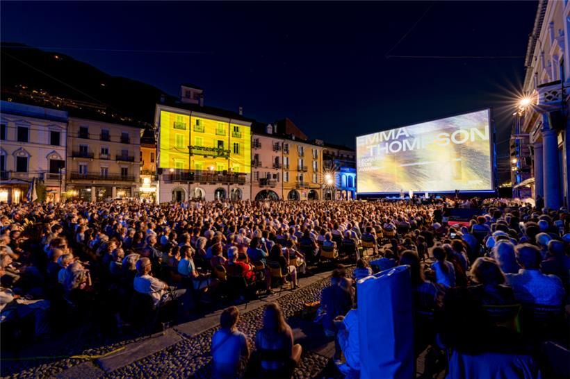 Die Piazza Grande bei Nacht
