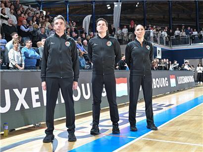 Julien Malané und Team feiern beim Pokalspiel-Highlight in der Coque, Stadionatmosphäre voller Spannung und Leidenschaft