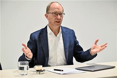 „Die Politik hätte ein großes Interesse daran, sich als Politikgestalterin und nicht einfach als Politiker zu verstehen“
