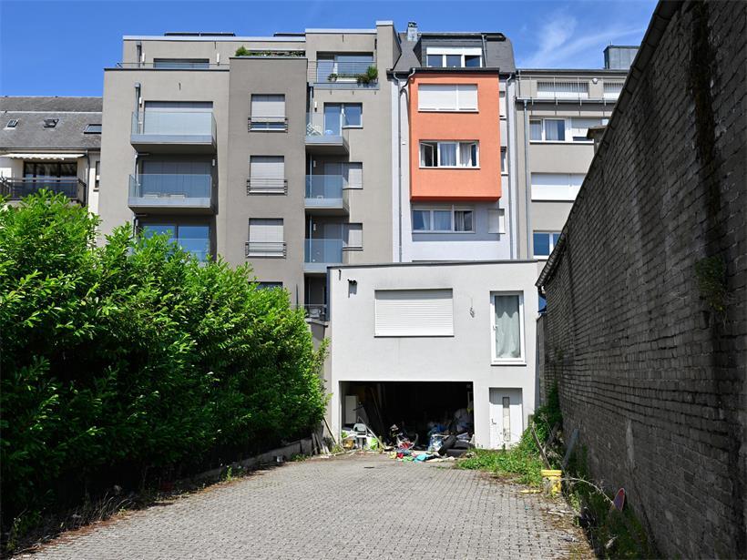 Polizeieinsatz in der Rue de Strasbourg nach Hitzetod eines 75-jährigen Obdachlosen am Samstag