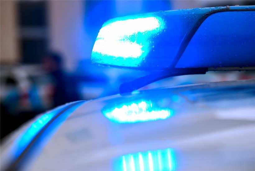 Die Polizei gibt Entwarnung nach dem Fund einer verdächtigen Substanz am Flughafen
