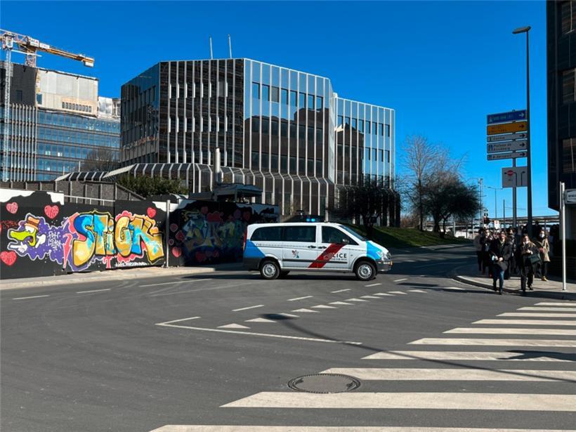 Die Polizei hat die Gegend großräumig abgesperrt
