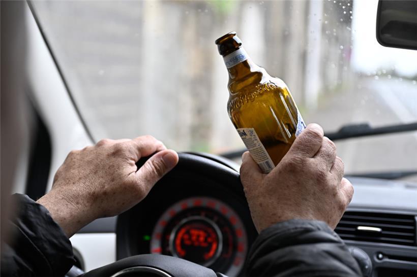 Die Polizei kassierte von Freitag auf Samstag zwei Führerscheine ein
