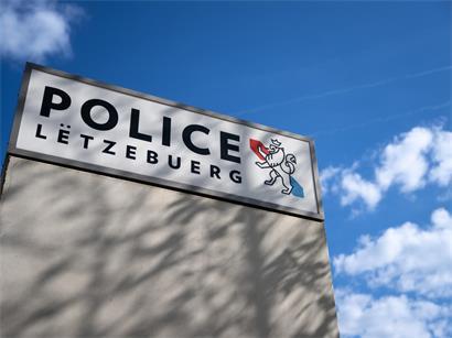 Die Polizei sucht nach einer Massenkarambolage nach Zeugen