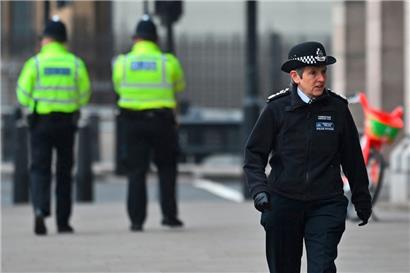Die Präsidentin von Scotland Yard, Cressida Dick, hat auf Druck des Londoner Bürgermeisters Sadiq Khan ihren Rücktritt eingereicht
