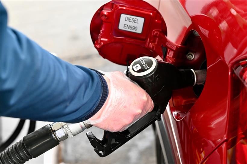 Die Preise für Diesel und Heizöl steigen am Freitag wieder

