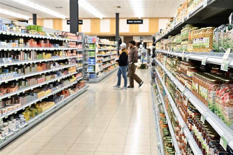 Die Produkte in den Supermarktregalen sind in der Regel sehr sicher
