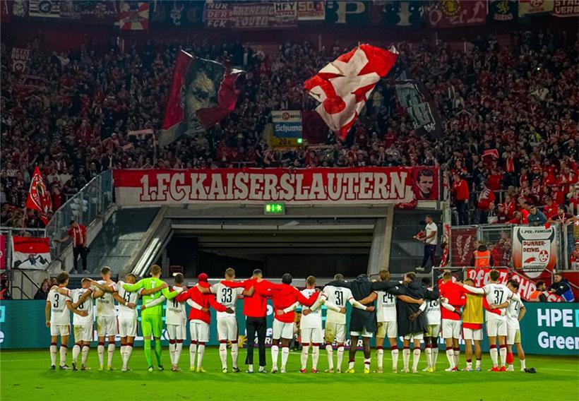 Die Profis des FCK bedanken sich jährlich mit einem Fanmatch bei ihren Anhängern
