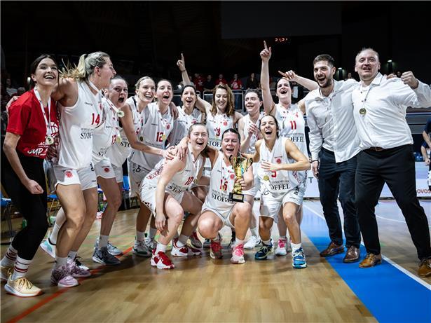 Die Racing-Damen setzten sich erst nach zwei Verlängerungen durch