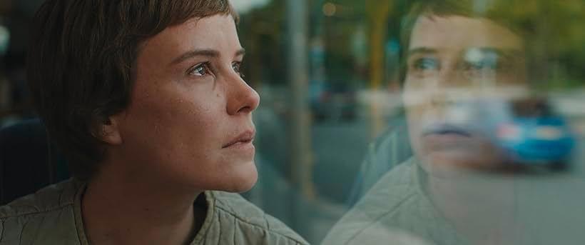 Die Schauspielerin Carla Juri spielt die Hauptrolle
