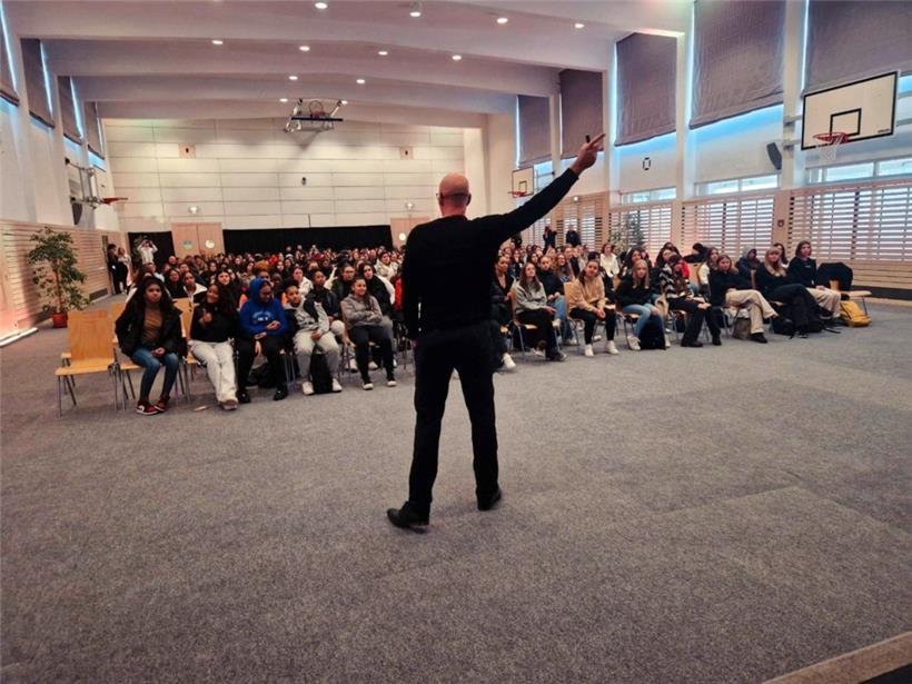 Die Schülerinnen sollen sich mithilfe der App gegenseitig anspornen
