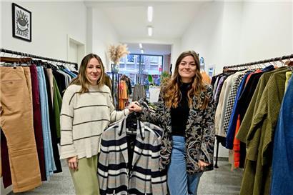 Die Schwestern Lynn (l.) und Kim müssen den Verlust ihres eigenen Geschäftes erst noch verarbeiten – trotzdem wollen sie die Erfahrung nicht missen
