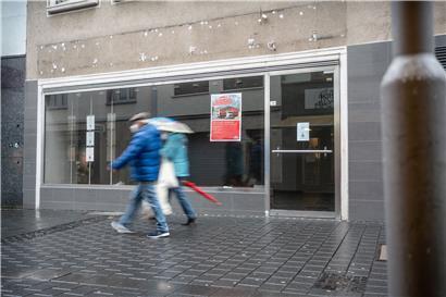 Die Selbstständigen wurden von der Corona-Krise schwer erwischt. Im Kontext dessen schreibt die FDA, dass „das Recht auf ein Ersatzgehalt ein Thema bleibt“, auch wenn für die akute Phase eine zufriedenstellende Absicherung erreicht worden sei
