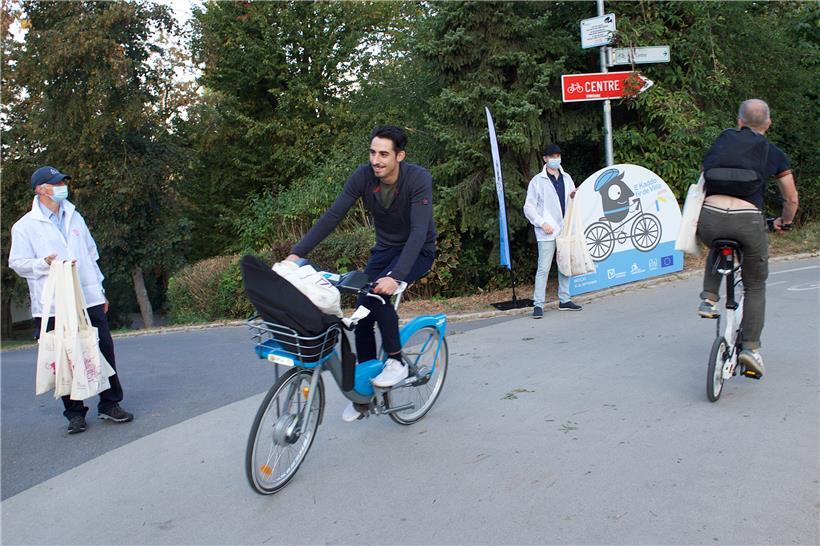 Die „Semaine de la mobilité“ begann am Mittwoch, unter anderem mit der Aktion „E Kaddo fir de Vëlo“ in Luxemburg-Stadt
