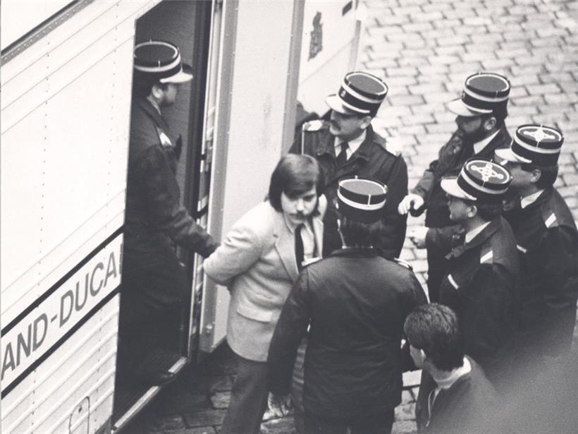 Die Sicherheitsvorkehrungen und das Aufgebot an Polizei- und Justizbeamten während des Gerichtsverfahrens waren entsprechend streng
